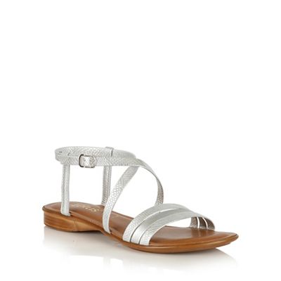 Lotus Silver 'Quaser' open toe sandals
